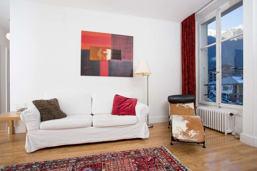 Mont Blanc 98 Apartment - Chamonix All Year Bagian luar foto