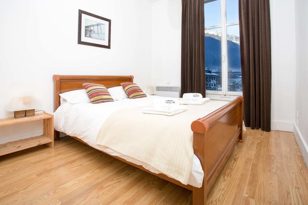 Mont Blanc 98 Apartment - Chamonix All Year Bagian luar foto